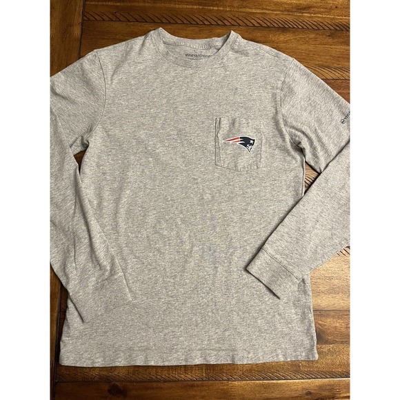 NEW ENGLAND PATRIOTS Vineyard Vines NFL XS Long Sleeve T Shirt FOXBORO Rare Find - Picture 2 of 8